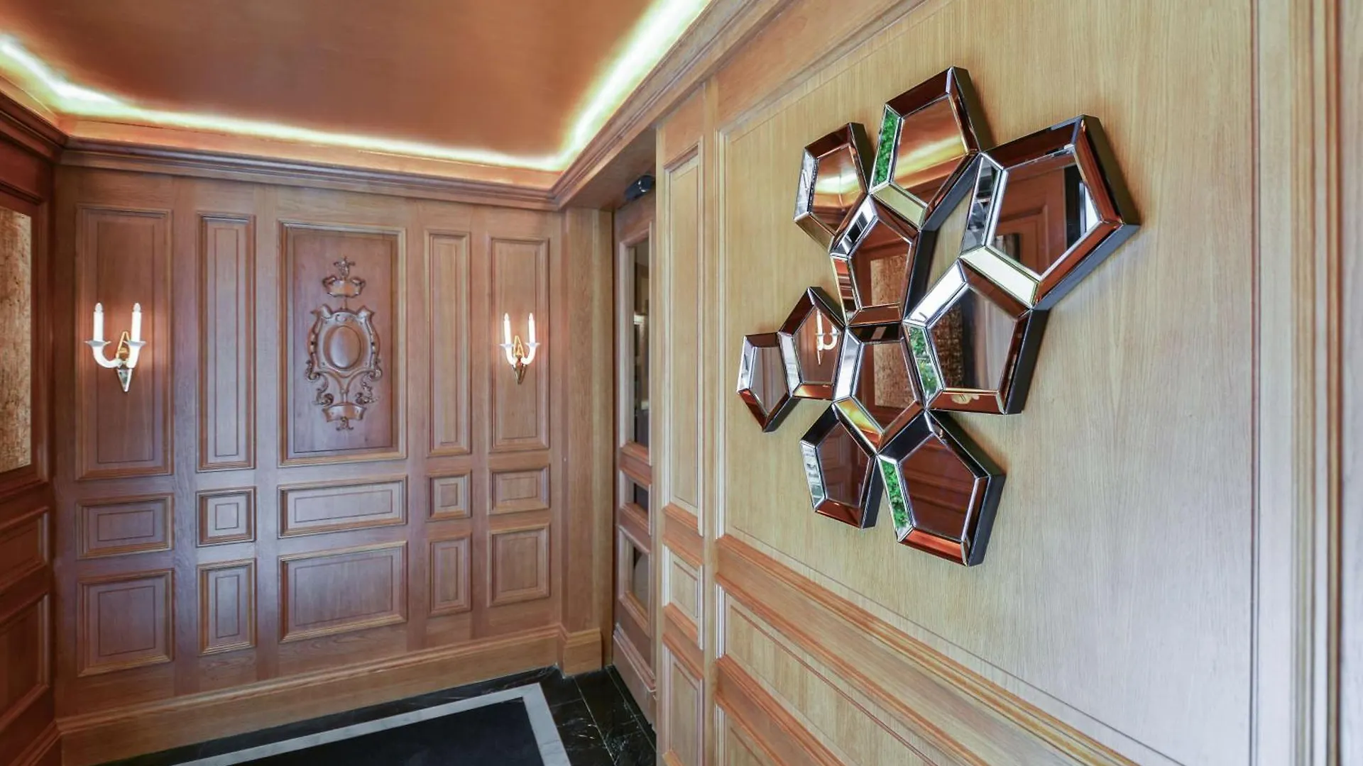 Maison Astor Paris, Curio Collection By Hilton 4* Paris