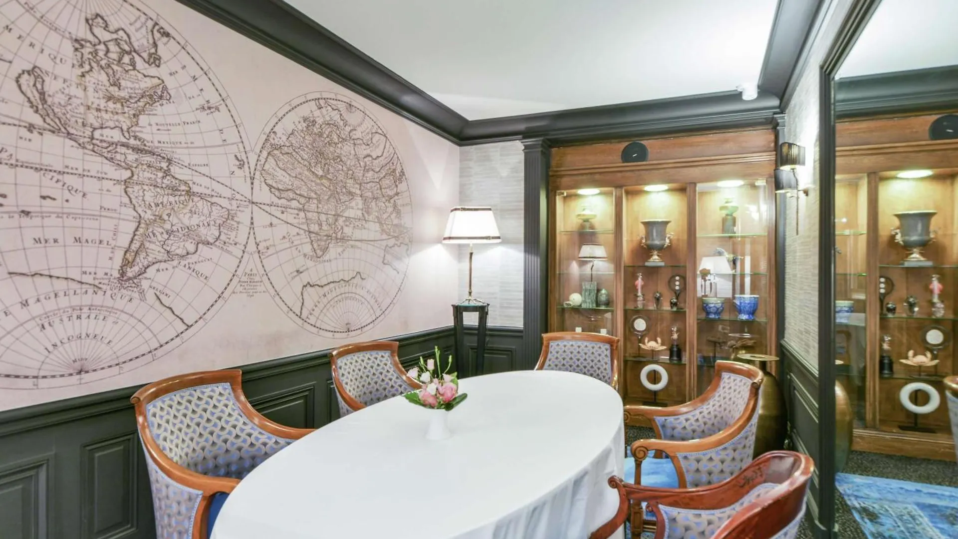 Maison Astor Paris, Curio Collection By Hilton Hotel Paris