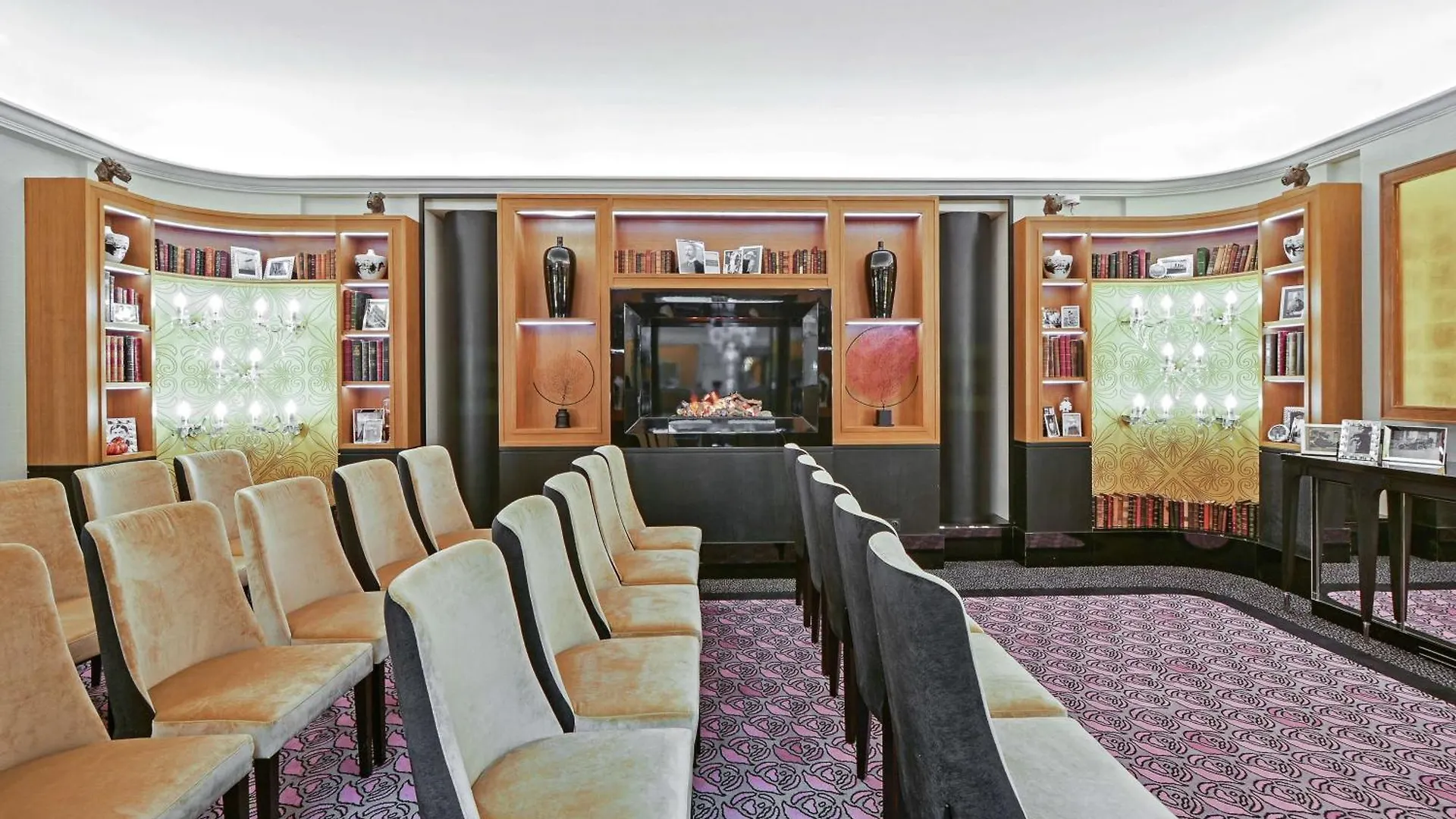 Maison Astor Paris, Curio Collection By Hilton 4*