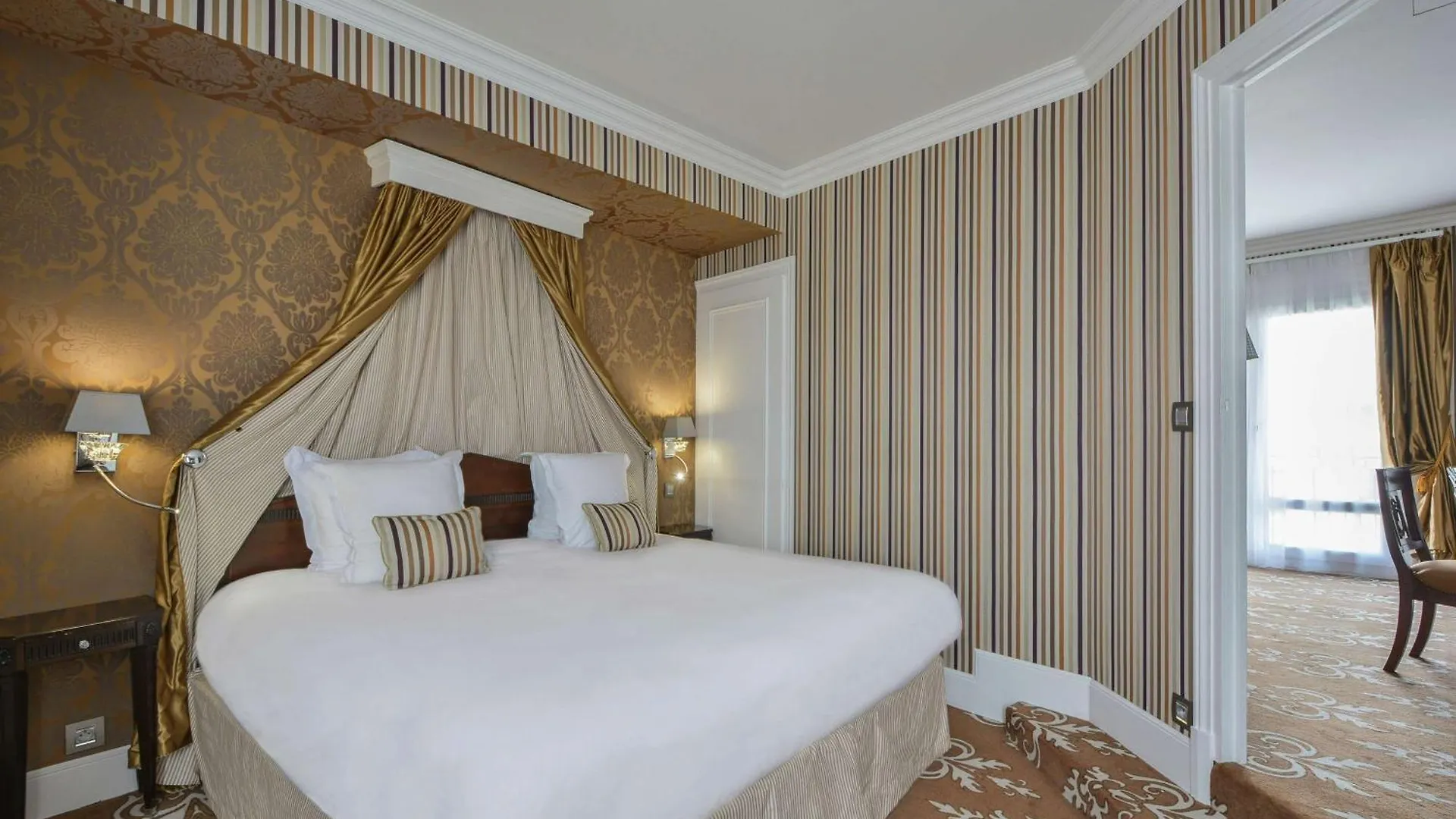 Maison Astor Paris, Curio Collection By Hilton Hotel Paris