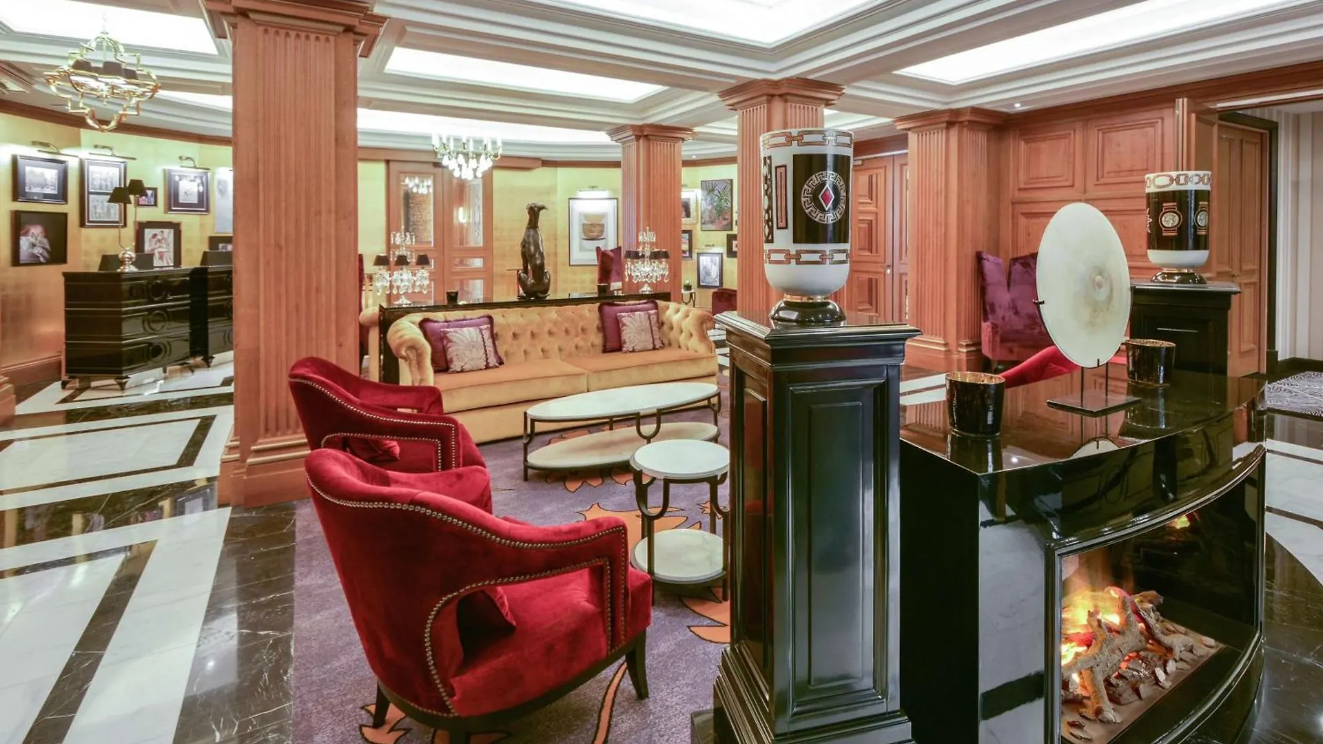 Hotel Maison Astor Paris, Curio Collection By Hilton 4*